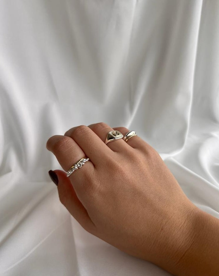 Aqua Ring