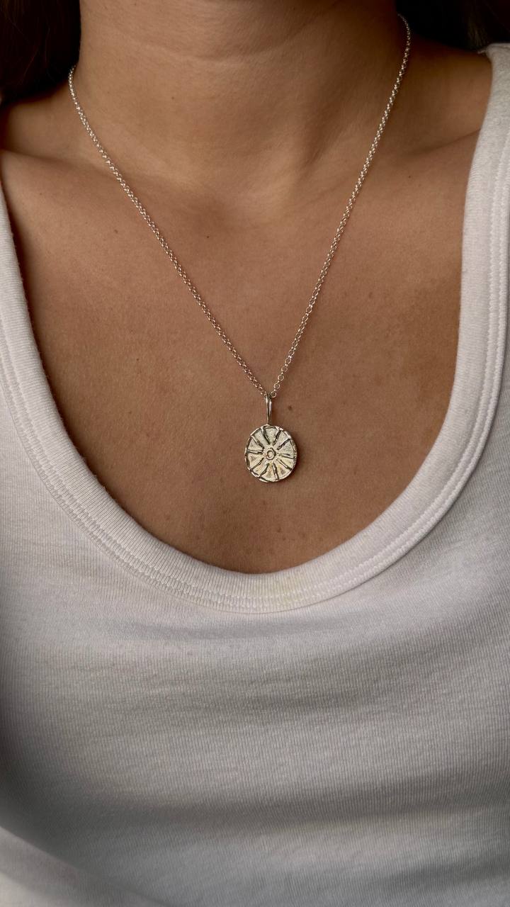 Mini Sunny Necklace