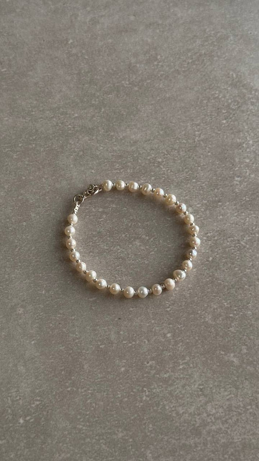 Pearla Bracelet NO.2