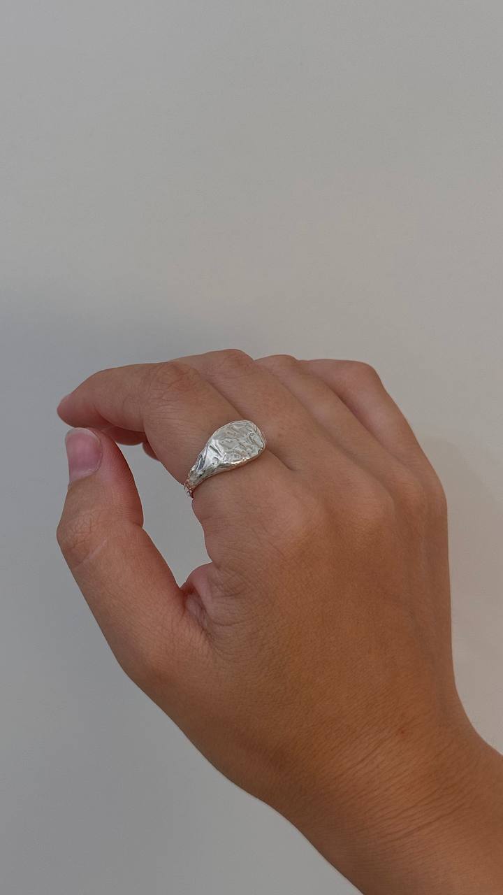 Meyran Ring