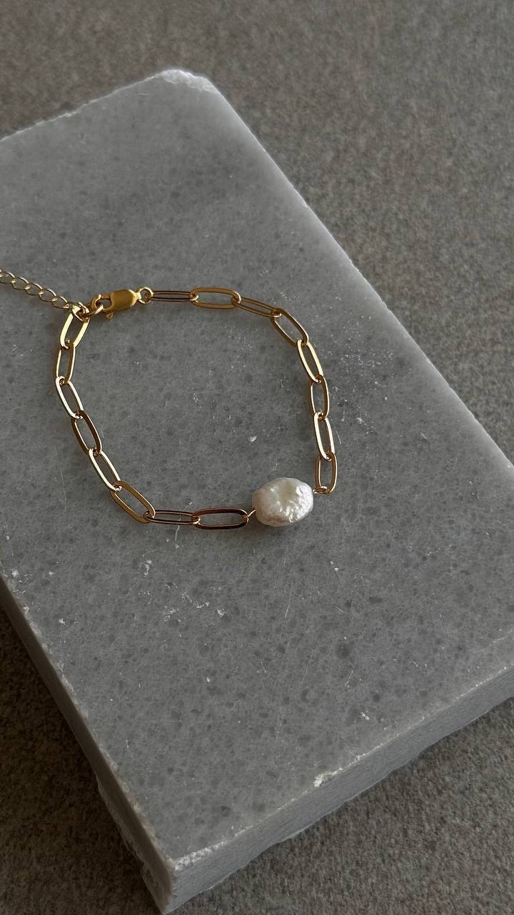 Haley Pearl Bracelet - Gold