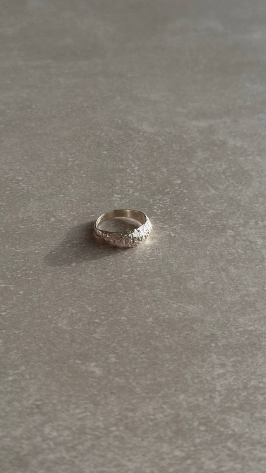 Mini Scar Ring