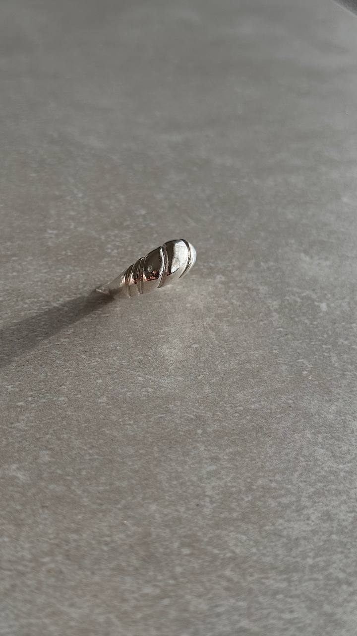 Monica Ring