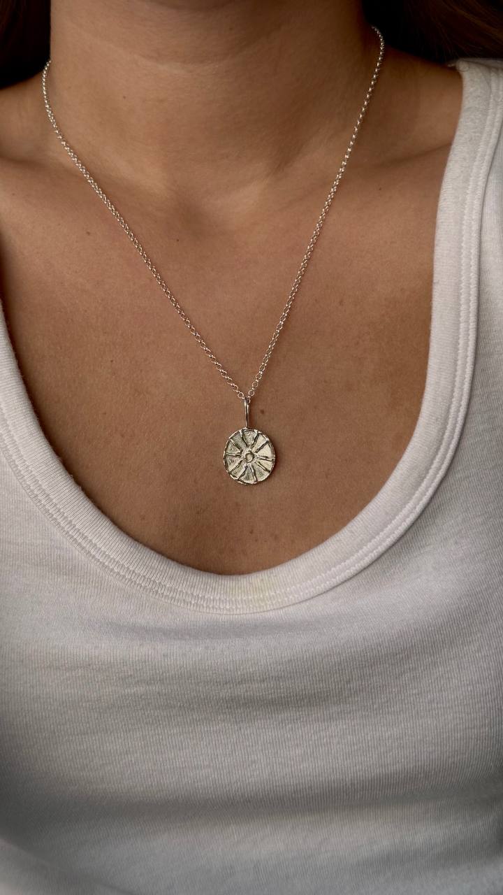 Mini Sunny Necklace
