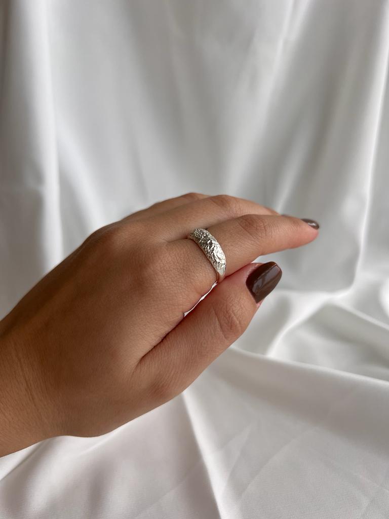 Mini Scar Ring
