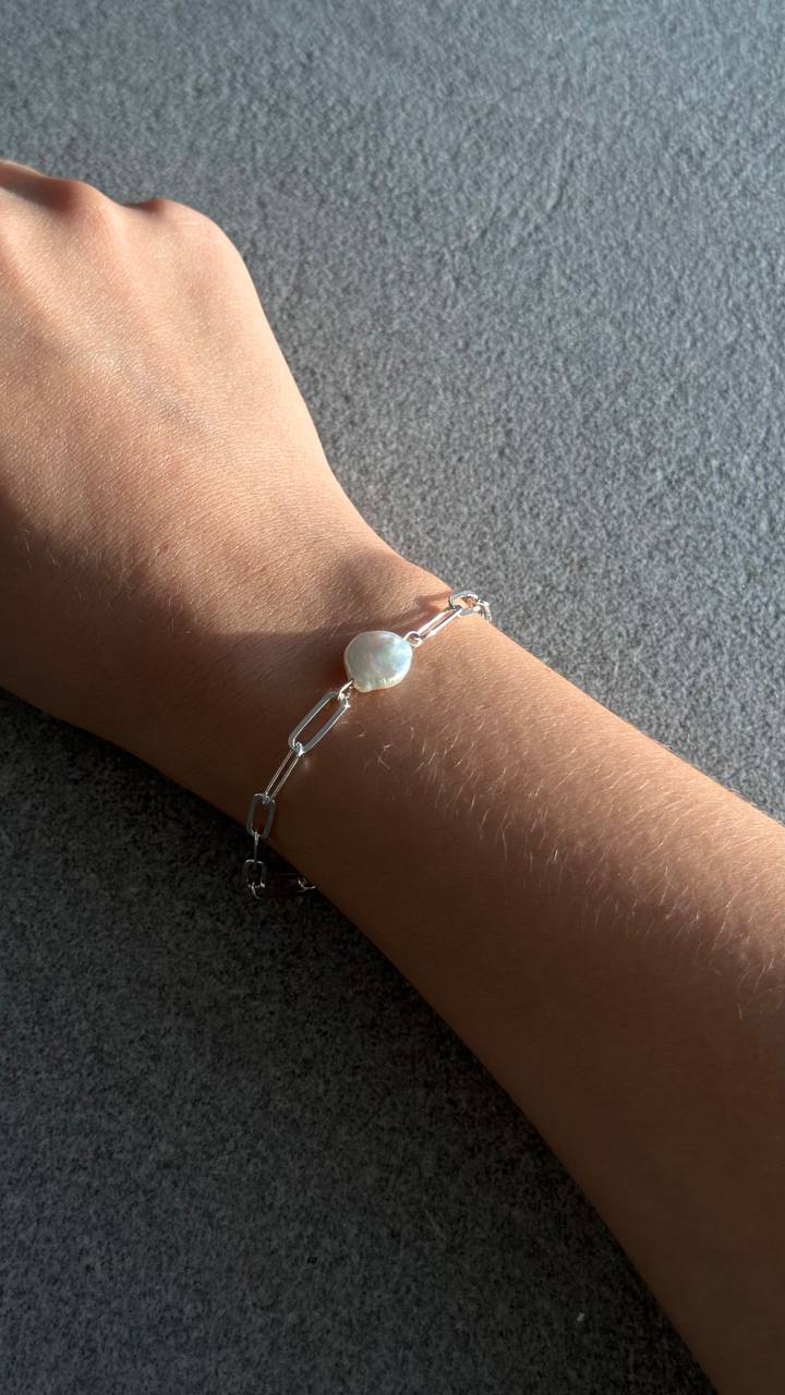 Haley Pearl Bracelet