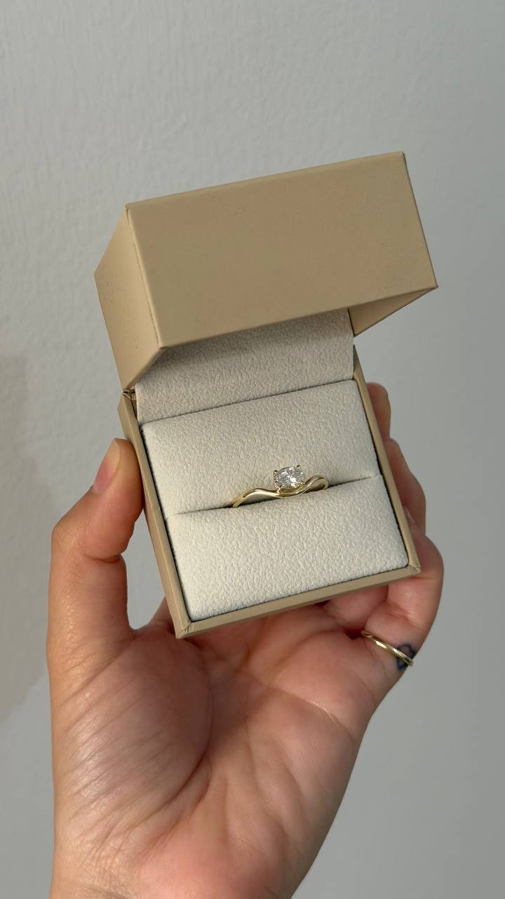 Elan ring - 14K gold